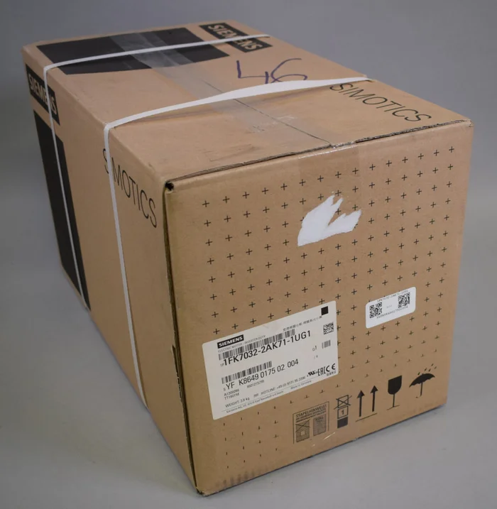 1FK7032-2AK71-1UG1 Neu in versiegelter Verpackung