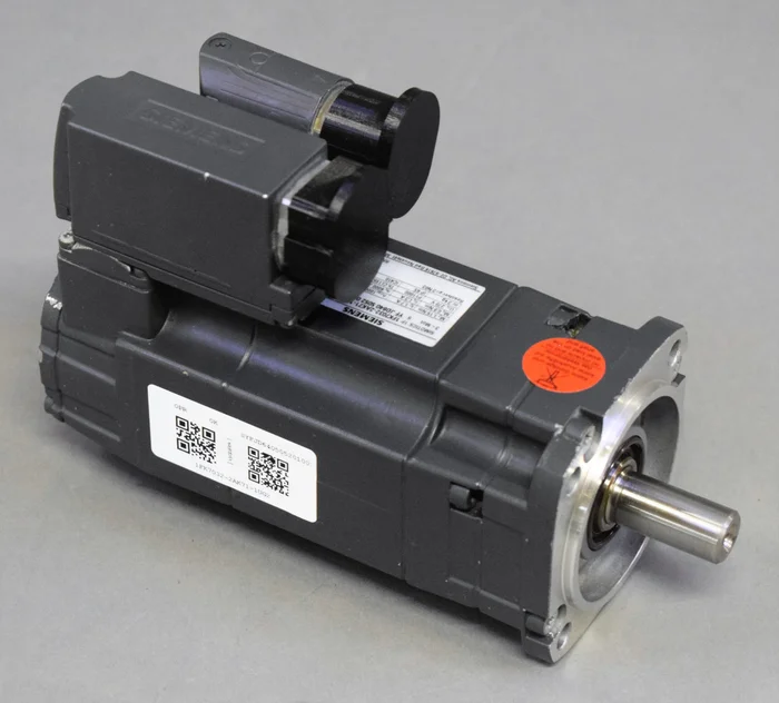 1FK7032-2AK71-1UG2 Renoviert